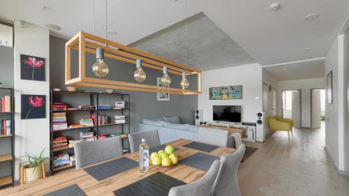 #stayhere - City center apartment with Old Town & River View