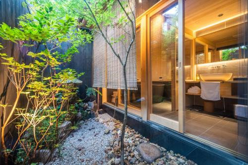 Guesthouse-Hana・Petalstream Villa