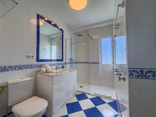 Palm Beach 2F A Stylish Seaside Apartment with parking