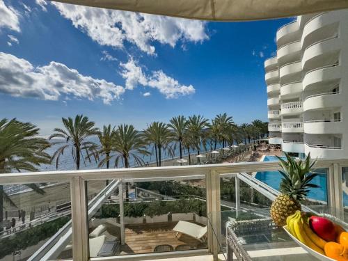 Palm Beach 2F A Stylish Seaside Apartment with parking