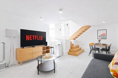 Studio Apartment Near Eiffel Tower with NetFlix