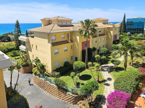 2 bed Penthouse apartment Las Mimosas Cabopino