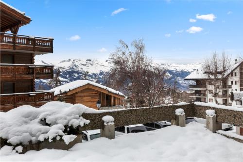 Studio cosy avec piscine intérieure - vue montagne