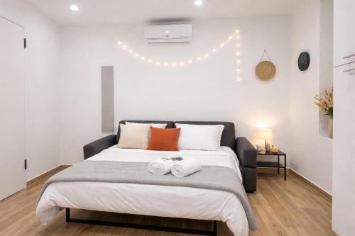 Comfortable studio in the old town of Menton