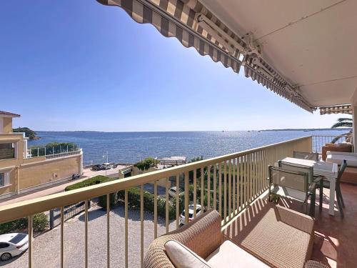 99m2 - au bord de l'eau, 2 chambres, Parking
