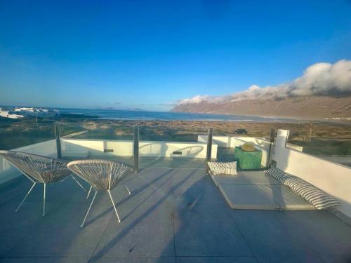 Famara ocean view house