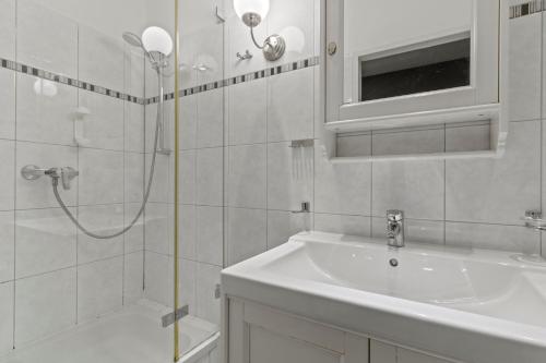 Modern Apts - 5-min Walk to U2 Taborstraße - Quick Center Access