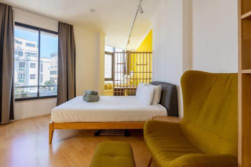 Yellow Sun Studio - Cozy Stay in Central Funchal
