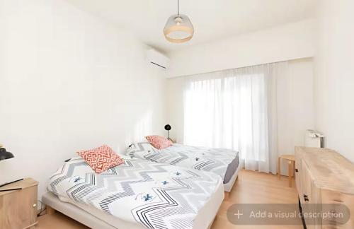 Croisette Top Floor 2BR with Bay View Balcony