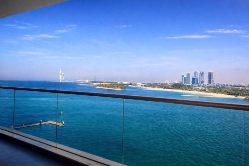 Sea View Holiday Apartment W Private Beach Access