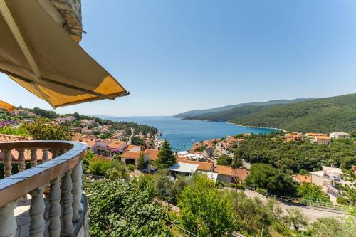 3BDR apartment- Stunning Sea View , Pet friendly, 8