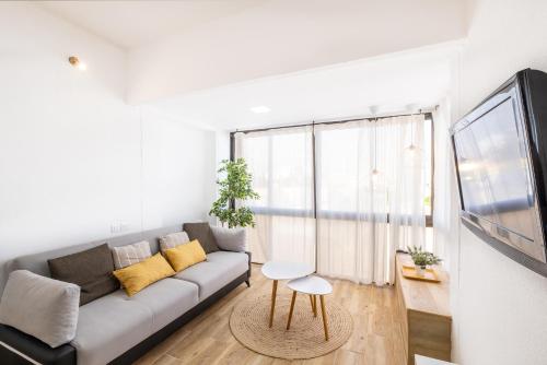 #011 1BR Central Flat Cozy & Convenient