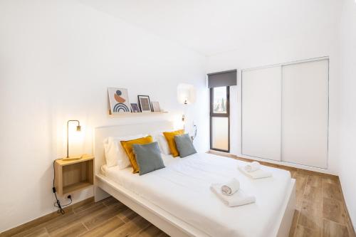 #011 1BR Central Flat Cozy & Convenient