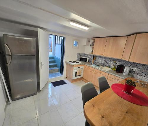 Arpajon Maison cozy jardin et parking à 35min de Paris BFM