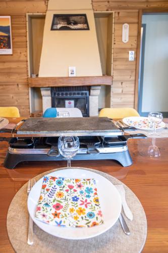 Chalet Gérardmer Jacuzzi 6 places & salle de jeux & proche lac & parking privé