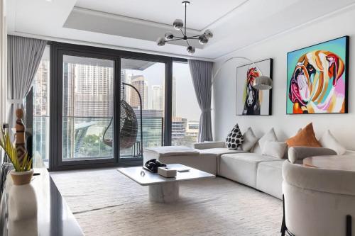 Luxury 2BR with Burj Khalifa View & Fountain View