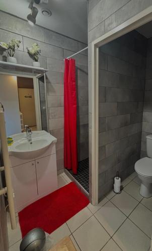 Koupelna v ubytování le saloon