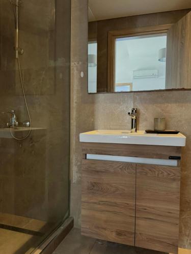 Ammos Tsilivi Apartment - Walk to Beach & Town