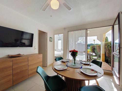 Apartment Les Balcons de l'Atlantique-16 by Interhome