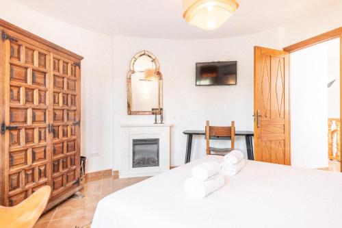 Spacious Andalusian villa with private pool REMS photo 62