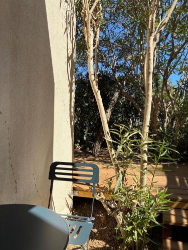 Studio climatisé, jardin et parking privatif