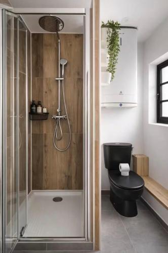 M1 - Magnificent Studio in Le Marais's Heart