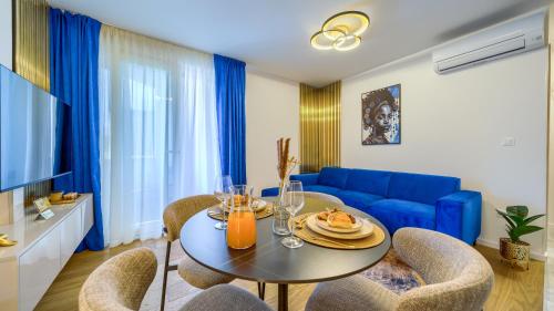 Luxury Modern Studio North One