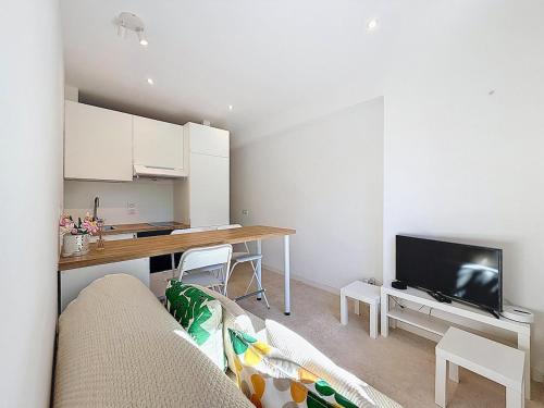 Studio moderne au coeur de Cannes - Parking inclus
