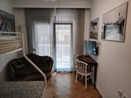 Waterfront Family Apartment