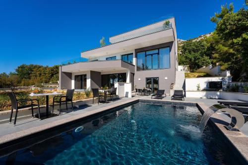 My Dalmatia - Sea View Villa Senti with private pool