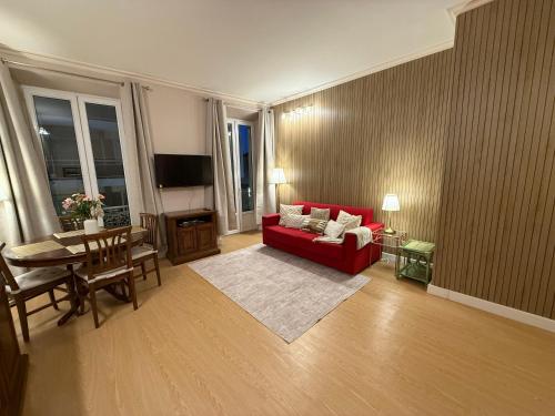 Sea View 2BR 2BA - 4 min Palais - Ideal Cannes Film Festival Stay photo 26