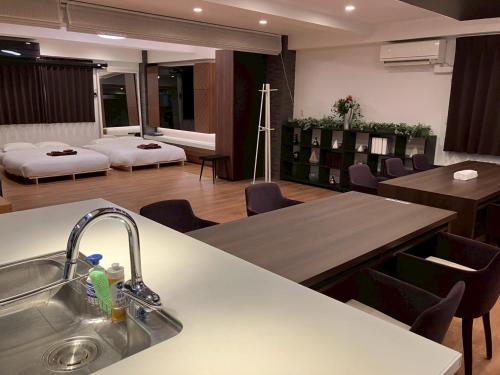 Higashiazabu Terrace by Tranova