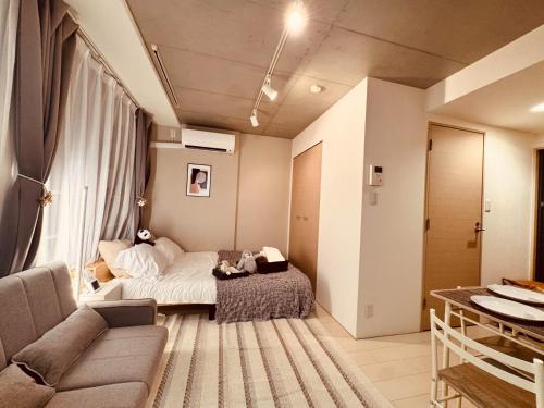Louis Stage Otsuka