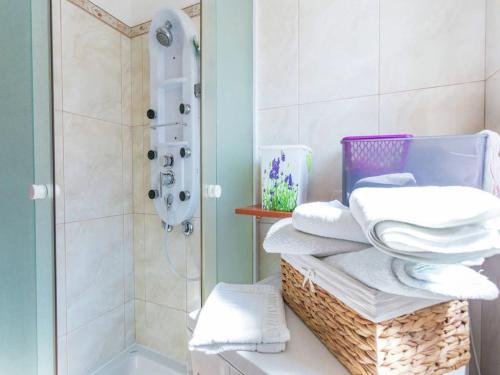 Seaview Apartment in Cavtat Dalmatia with Garden