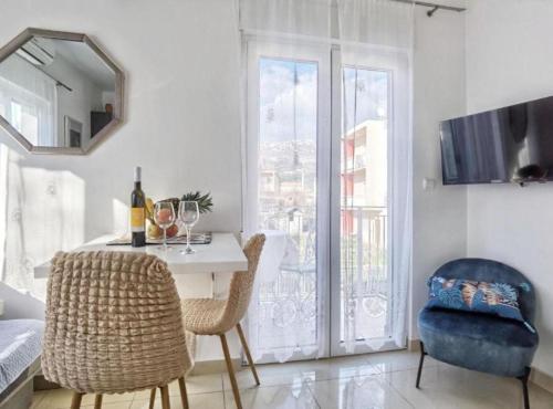 Monika Seaside Apartment