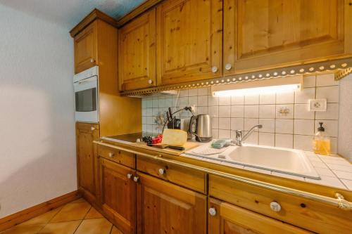 Le Parc du Mont Blanc in Chamonix | Balcony & Mountain Views - Happy Rentals