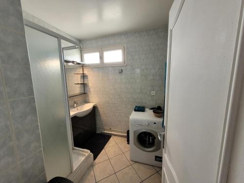Cosy appartement 4 pers 2 chambres avec balcons & parking gratuit Annecy proche lac