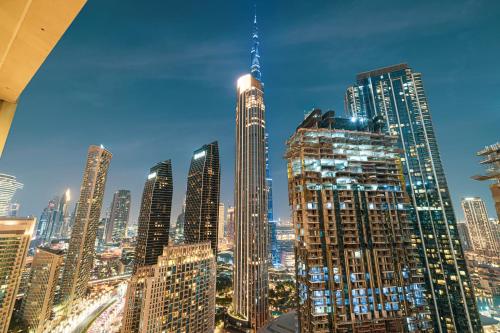 Mahogany 8 - 4BR 14PAX - Burj Khalifa View Central
