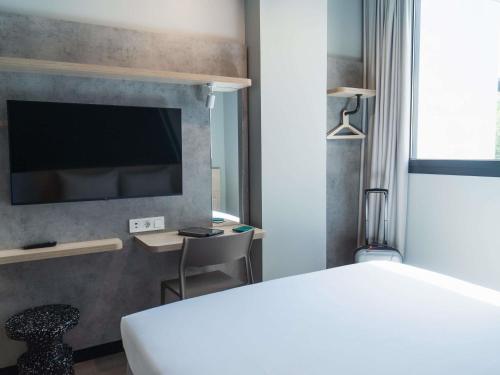 ibis budget Madrid Albasanz photo 57