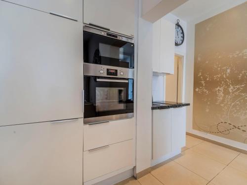 Premium Apartment for 4 near Westbahnhof & Mariahilfer Strasse