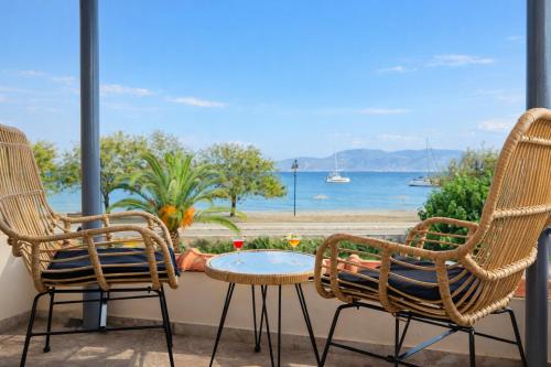 Beachfront Villa Psani - Escape with Garden