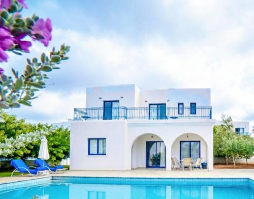 Azzurro Holiday Villas