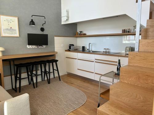 Bright apartment in the heart of the historic center