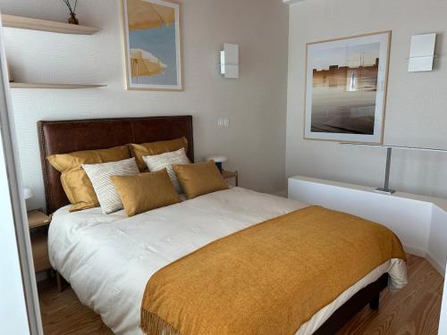 Bright apartment in the heart of the historic center