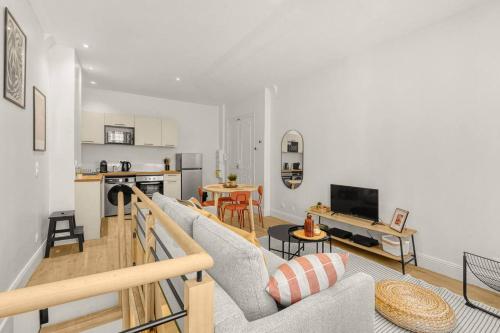 Duplex Lumineux en Hyper Centre - Proche Métro