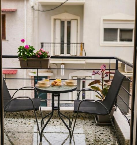 Luxury apartments near Acropolis! in the Heart of Athens!