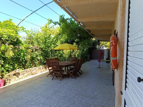 Appartement avec terrasse vue sur mer