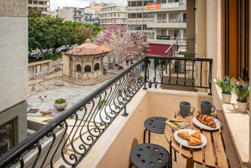 Agora Central Home