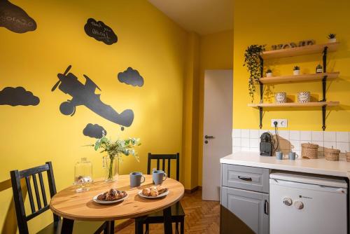 Agora Central Home