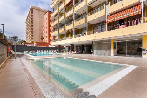 Nuevo, Piscina Y Mar A 1 Paso